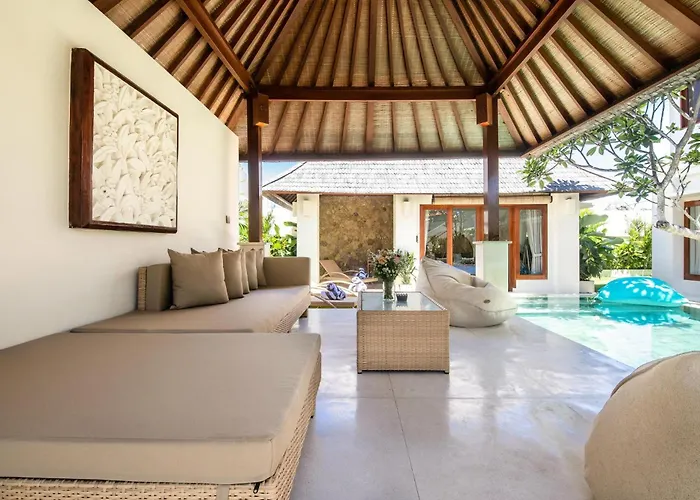 Luxury 4br Haven, 3min To Canggu's Elegance Ferienhaus Canggu
