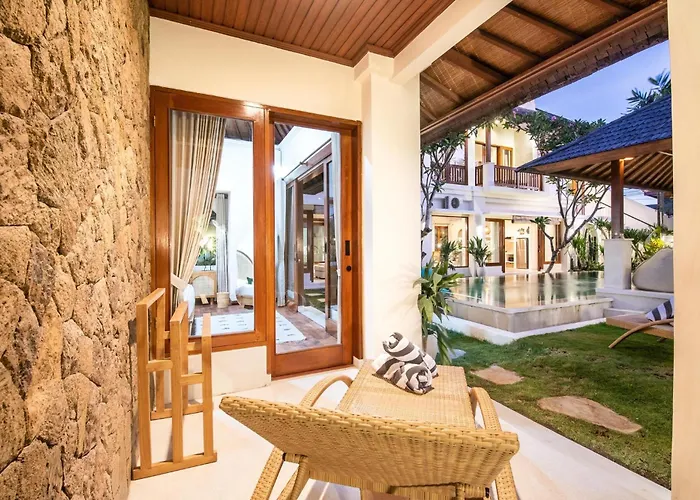 Luxury 4br Haven, 3min To Canggu's Elegance Ferienhaus