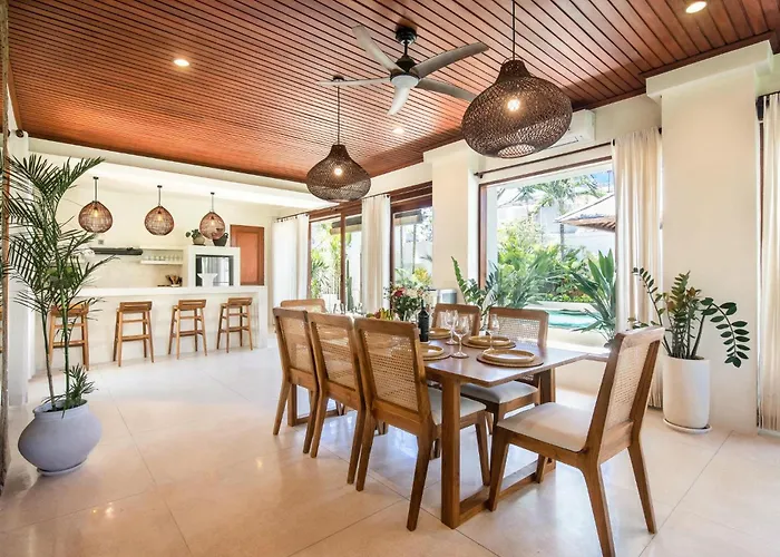 Ferienhaus Luxury 4br Haven, 3min To Canggu's Elegance *