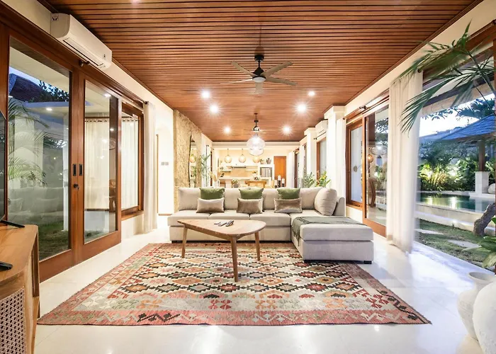 Colonial-Style 4Br Villa, 400M To Canggu Beach * Canggu