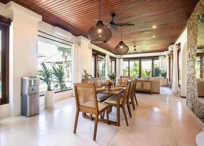 Ferienhaus Luxury 4br Haven, 3min To Canggu's Elegance Canggu