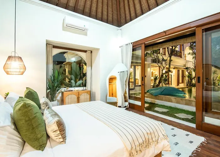 Luxury 4br Haven, 3min To Canggu's Elegance *