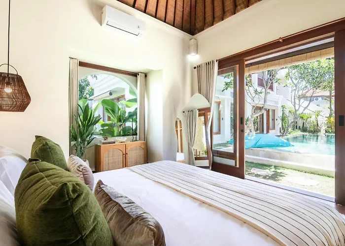 Newly Renovated 4Br Villa 400M To Canggu Beach *
