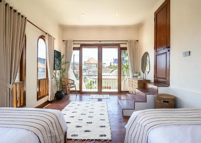 Newly Renovated 4Br Villa 400M To Canggu Beach بيت للعطل *