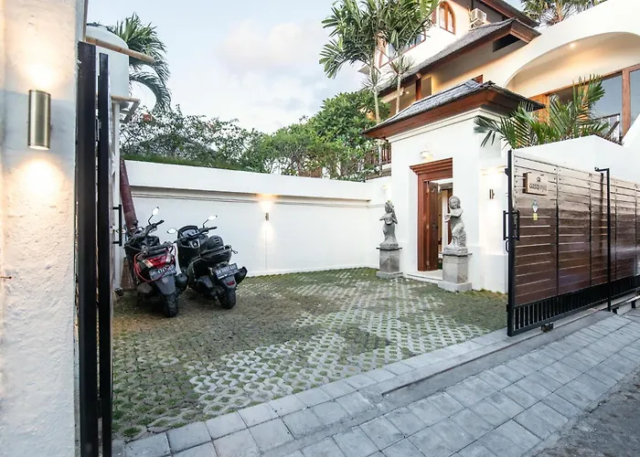 Colonial-Style 4Br Villa, 400M To Canggu Beach Сasa de vacaciones